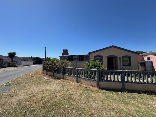 3 Bedroom Property for Sale in Beverly Park Western Cape